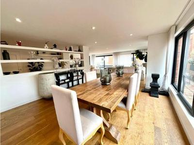 Apartamento de 3 alcobas en venta en Los Rosales, Bogotá, 260 m² · foto 4 de 20