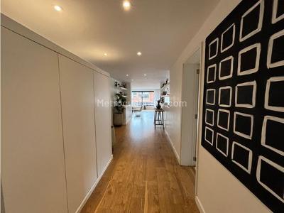 Apartamento de 3 alcobas en venta en Los Rosales, Bogotá, 260 m² · foto 7 de 20