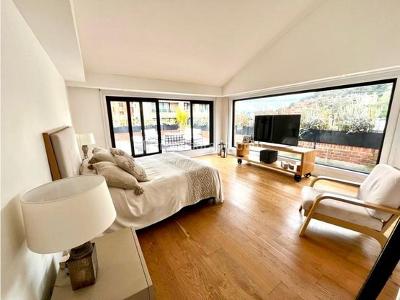 Apartamento de 3 alcobas en venta en Los Rosales, Bogotá, 260 m² · foto 12 de 20