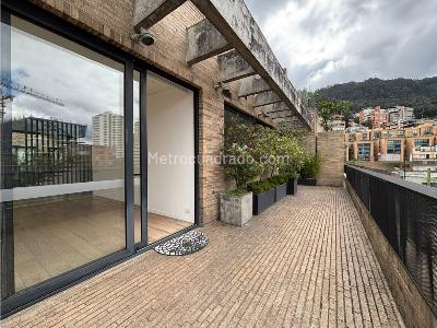Apartamento de 3 alcobas en venta en La Cabrera, Bogotá, 345 m² · foto 3 de 18