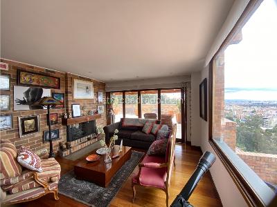 Casa en venta en Bosque De Pinos, Bogotá · foto 2 de 17