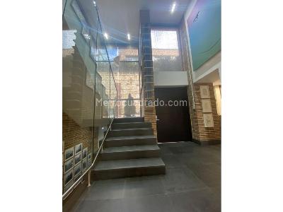 Casa de 5 alcobas en venta en Chico, Bogotá, 525 m² · foto 5 de 13