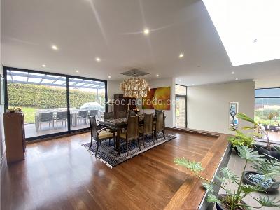 Casa de 5 alcobas en venta en Conjunto Valle Alto, La Calera, 750 m² · foto 5 de 20