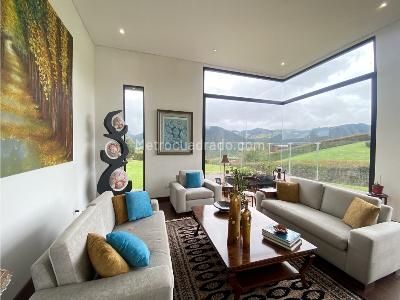 Casa de 5 alcobas en venta en Conjunto Valle Alto, La Calera, 750 m² · foto 10 de 20
