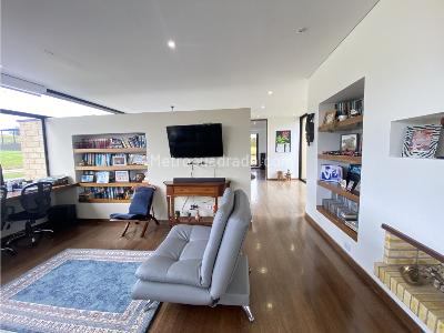 Casa de 5 alcobas en venta en Conjunto Valle Alto, La Calera, 750 m² · foto 19 de 20