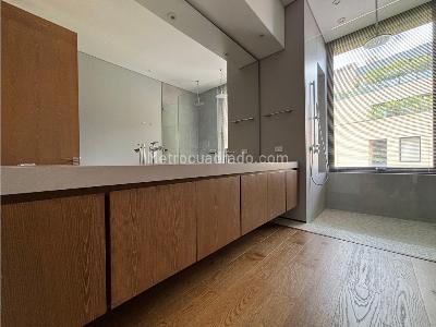 Apartamento de 4 alcobas en venta en Los Rosales, Bogotá, 464 m² · foto 7 de 14