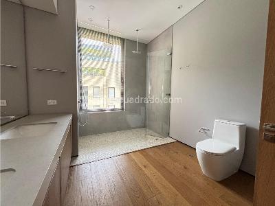 Apartamento de 4 alcobas en venta en Los Rosales, Bogotá, 464 m² · foto 9 de 14