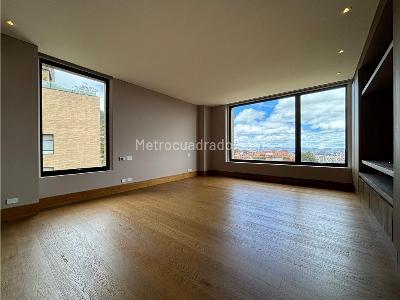 Apartamento de 4 alcobas en venta en Los Rosales, Bogotá, 464 m² · foto 10 de 14