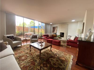 Apartamento en venta en Chico Navarra, Bogotá · foto 3 de 16