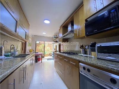 Apartamento en venta en Chico Navarra, Bogotá · foto 12 de 16