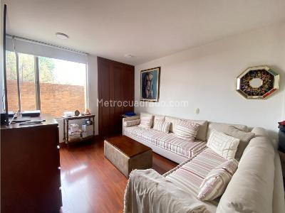 Apartamento en venta en Chico Navarra, Bogotá · foto 13 de 16