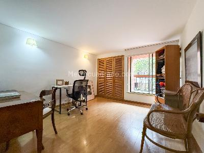 Apartamento de 3 alcobas en venta en Los Rosales Emaus, Bogotá, 200 m² · foto 15 de 17