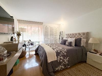 Apartamento de 3 alcobas en venta en Los Rosales Emaus, Bogotá, 200 m² · foto 16 de 17