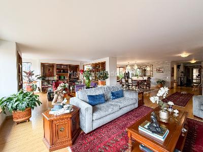 Apartamento de 3 alcobas en venta en Los Rosales Emaus, Bogotá, 200 m² · foto 10 de 17