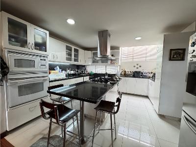 Casa de 4 alcobas en venta en Bosque De Pinos, Bogotá, 255 m² · foto 5 de 19