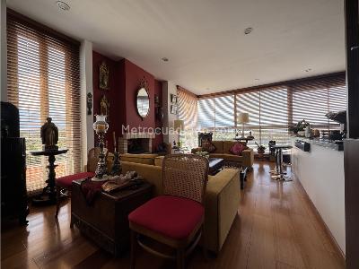 Apartamento en venta en Country Club, Bogotá · foto 2 de 16