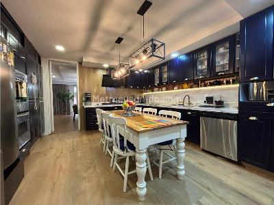 Apartamento de 3 alcobas en venta en La Cabrera, Bogotá, 395 m² · foto 14 de 20