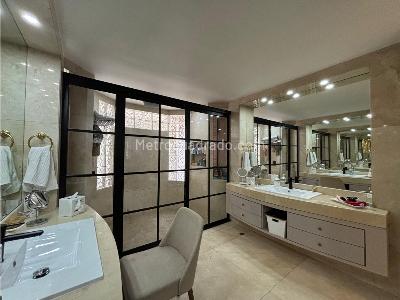 Apartamento de 3 alcobas en venta en La Cabrera, Bogotá, 395 m² · foto 17 de 20