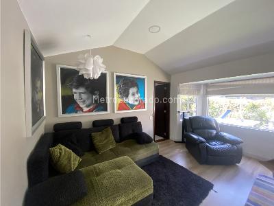 Casa de 3 alcobas en venta en Country Club, Bogotá, 240 m² · foto 8 de 15