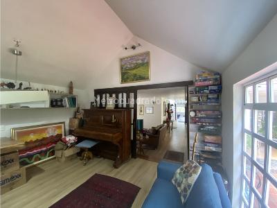 Casa de 3 alcobas en venta en Country Club, Bogotá, 240 m² · foto 10 de 15