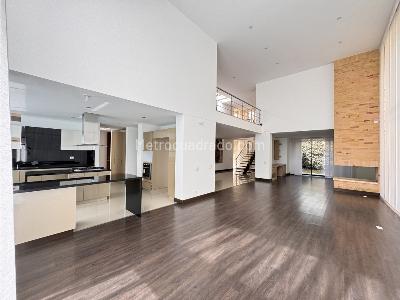 Casa de 4 alcobas en venta en Fusca, Chía, 915 m² · foto 5 de 20
