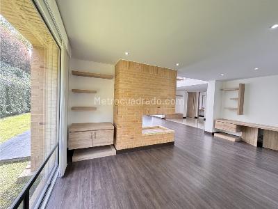 Casa de 4 alcobas en venta en Fusca, Chía, 915 m² · foto 11 de 20