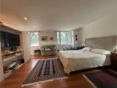 Apartamento de 1 alcoba en venta en El Nogal, Bogotá, 144 m² · foto 7 de 10