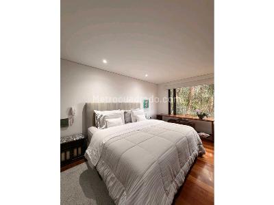 Apartamento de 3 alcobas en venta en Sierras Del Moral, Bogotá, 191 m² · foto 6 de 8