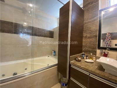 Apartamento en venta en Bosque De Pinos, Bogotá · foto 12 de 14