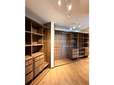 Apartamento de 3 alcobas en venta en Sierras Del Moral, Bogotá, 220 m² · foto 6 de 10
