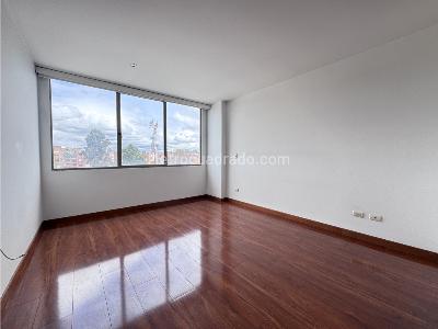 Apartamento de 2 alcobas en venta en Santa Barbara, Bogotá, 96 m² · foto 4 de 14