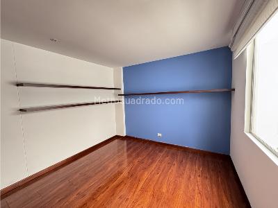 Apartamento de 2 alcobas en venta en Santa Barbara, Bogotá, 96 m² · foto 13 de 14
