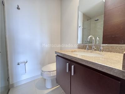 Apartamento de 2 alcobas en venta en Santa Barbara, Bogotá, 96 m² · foto 14 de 14