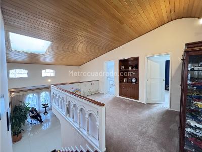 Casa en venta en Santa Barbara, Bogotá · foto 10 de 18