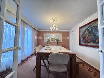 Casa en venta en Santa Barbara, Bogotá · foto 3 de 18