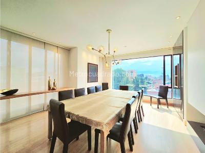 Apartamento de 5 alcobas en venta en Chico, Bogotá, 450 m² · foto 7 de 15