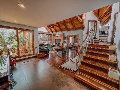 Casa de 4 alcobas en venta en Sierras Del Moral, Bogotá, 265 m² · foto 3 de 13