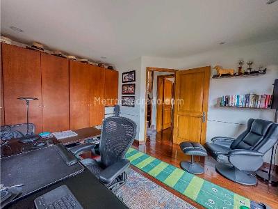 Casa de 4 alcobas en venta en Sierras Del Moral, Bogotá, 265 m² · foto 9 de 13