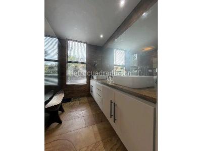 Apartamento en venta en Cerros Orientales, Bogotá · foto 9 de 10