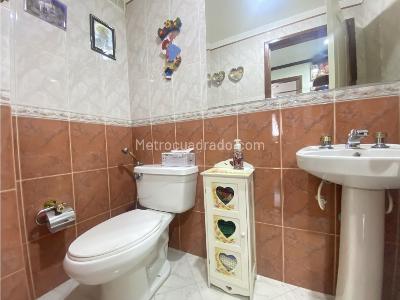 Apartamento de 3 alcobas en venta en Bosque De Pinos, Bogotá, 200 m² · foto 14 de 14