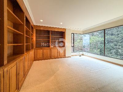 Apartamento de 3 alcobas en venta en Los Rosales, Bogotá, 320 m² · foto 17 de 20