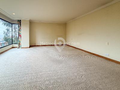 Apartamento de 3 alcobas en venta en Los Rosales, Bogotá, 320 m² · foto 12 de 20
