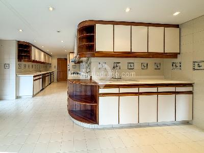 Apartamento de 3 alcobas en venta en Los Rosales, Bogotá, 320 m² · foto 10 de 20