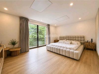Casa de 5 alcobas en venta en Cerros Orientales, Bogotá, 600 m² · foto 9 de 14