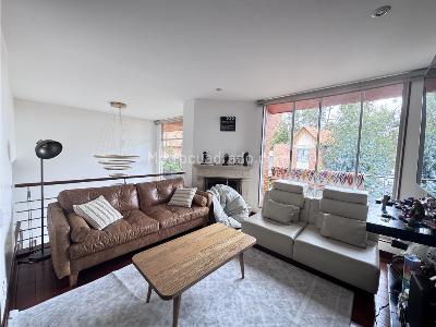 Casa de 4 alcobas en venta en Bosque De Pinos, Bogotá, 226 m² · foto 3 de 16