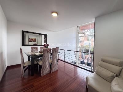 Casa de 4 alcobas en venta en Bosque De Pinos, Bogotá, 226 m² · foto 4 de 16