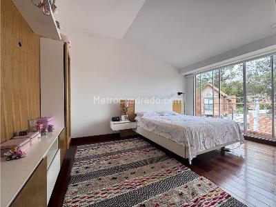 Casa de 4 alcobas en venta en Bosque De Pinos, Bogotá, 226 m² · foto 7 de 16