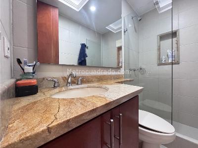 Casa de 4 alcobas en venta en Bosque De Pinos, Bogotá, 226 m² · foto 13 de 16