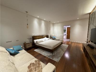 Apartamento de 4 alcobas en venta en La Cabrera, Bogotá, 329 m² · foto 12 de 20