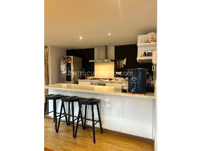 Apartamento en venta en Los Rosales, Bogotá · foto 3 de 9